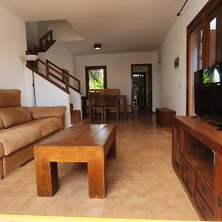 Individual Villa With Solar Heated Pool Villa Playa Blanca (Lanzarote)