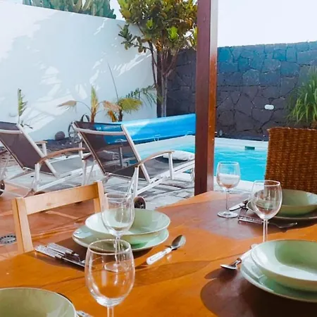 Individual Villa With Solar Heated Pool *
